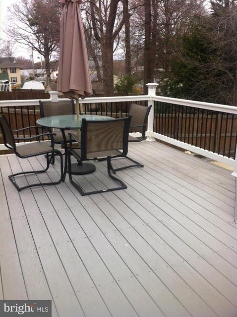 1609 Hilltop Road Edgewater, MD 21037 - Photo 2 of 20 Exterior (Rear)