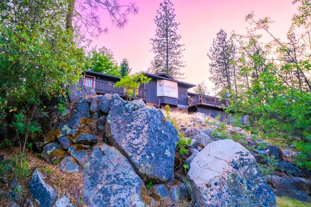 $639,516 | 61 Chief George, Lewiston, CA 96052