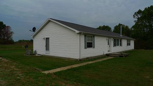 6496 South Doans Road Bloomfield, IN 47424 - Photo 2 of 14 Gallery Image 2