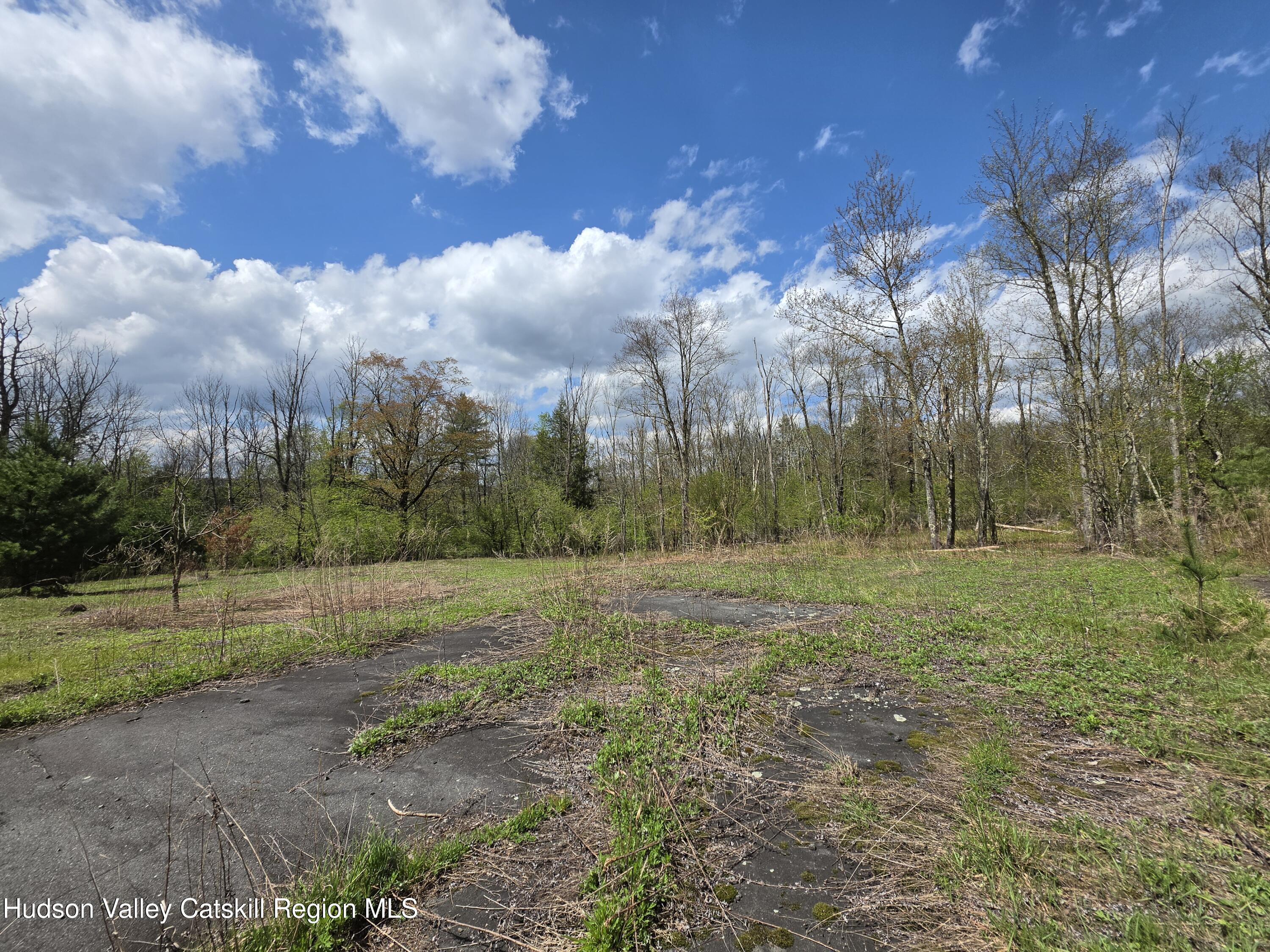 852 State Rt 17B Monticello, NY 12701 - Photo 23 of 26 20260508_143955