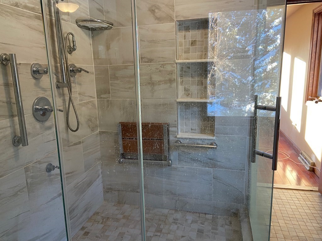 108 Scribner Road Tyngsborough, MA 01879 - Photo 15 of 23