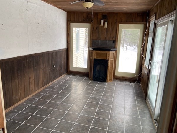 108 Scribner Road Tyngsborough, MA 01879 - Photo 9 of 23