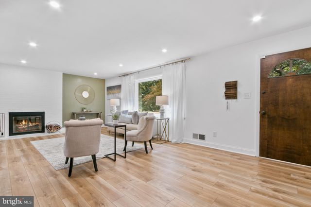 $743,000 | 3905 Chanel Road, Annandale, VA 22003