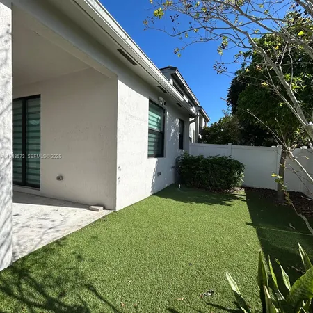 $3,450 | 312 Northwest 36th Avenue, Pompano Beach, FL 33069