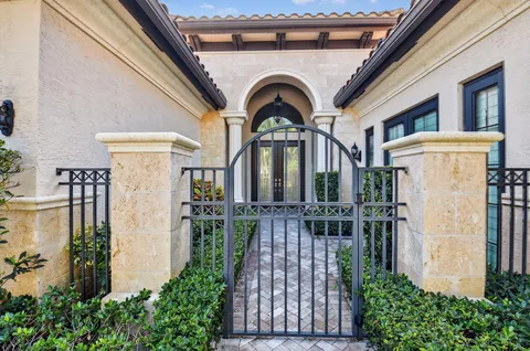 $1,724,900 | 8365 Hawks Gully Avenue, Delray Beach, FL 33446