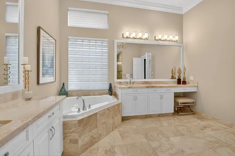 $1,724,900 | 8365 Hawks Gully Avenue, Delray Beach, FL 33446