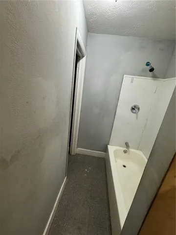 $97,900 | 7123 East 106th Terrace, Kansas City, MO 64134