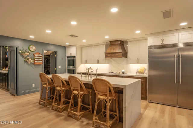 $1,875,000 | 8219 South Pecan Grove Circle, Tempe, AZ 85284