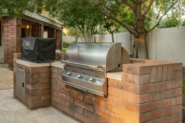 $1,875,000 | 8219 South Pecan Grove Circle, Tempe, AZ 85284