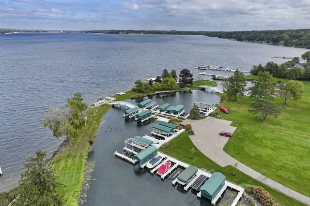 $4,999,000 | N1802 Wildwood Drive, Linn, WI 53147