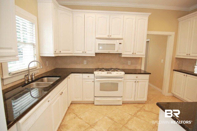 23 Hurlbert Street Mobile, AL 36607 - Photo 5 of 13
