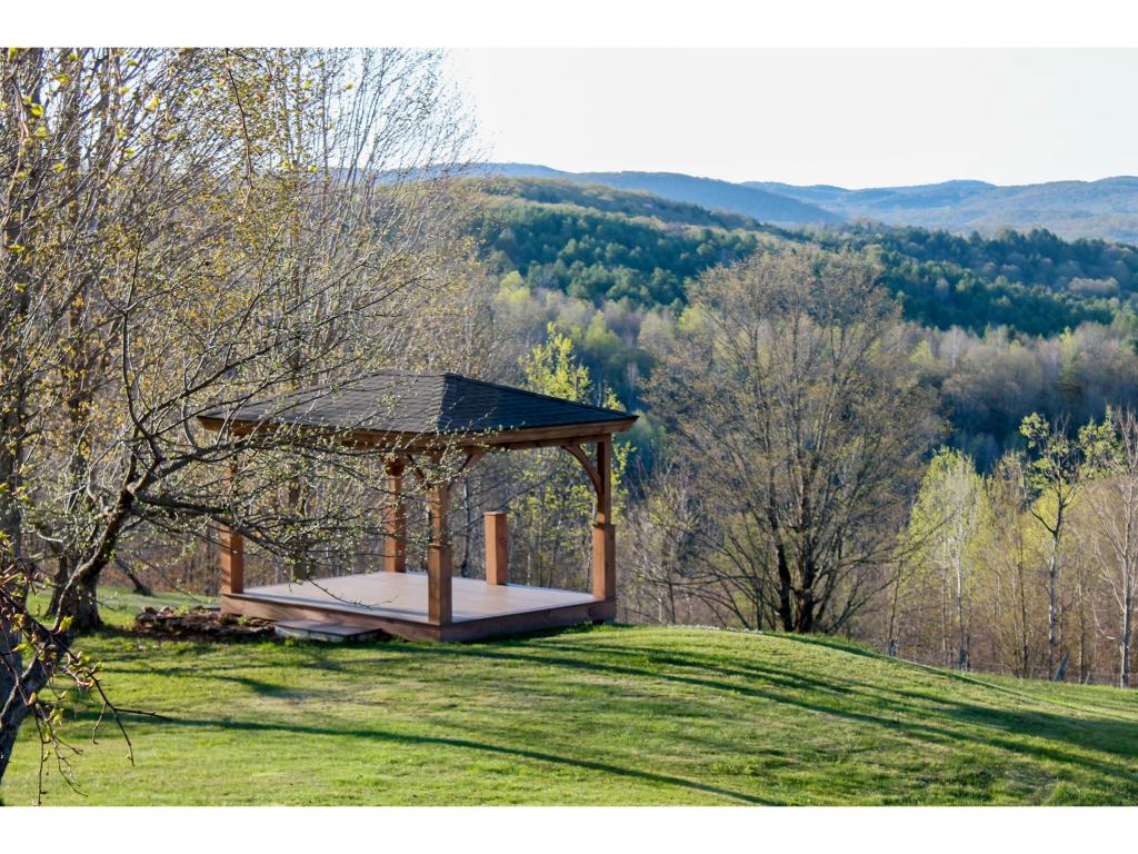 243 Spring Road Tunbridge, VT 05077 - Photo 23 of 36