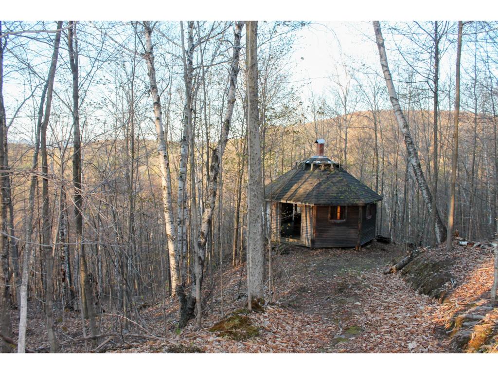 243 Spring Road Tunbridge, VT 05077 - Photo 26 of 36