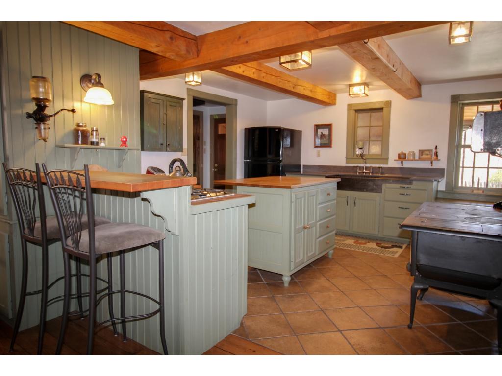 243 Spring Road Tunbridge, VT 05077 - Photo 4 of 36