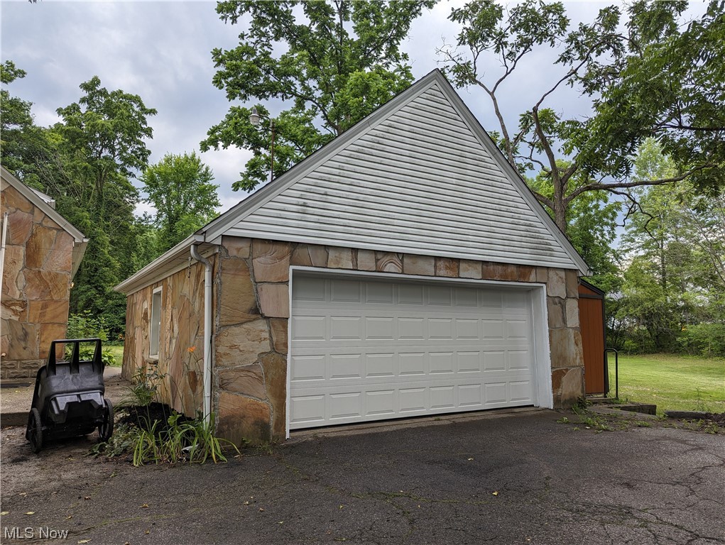 5151 Medina Road Akron, OH 44321 - Photo 6 of 29