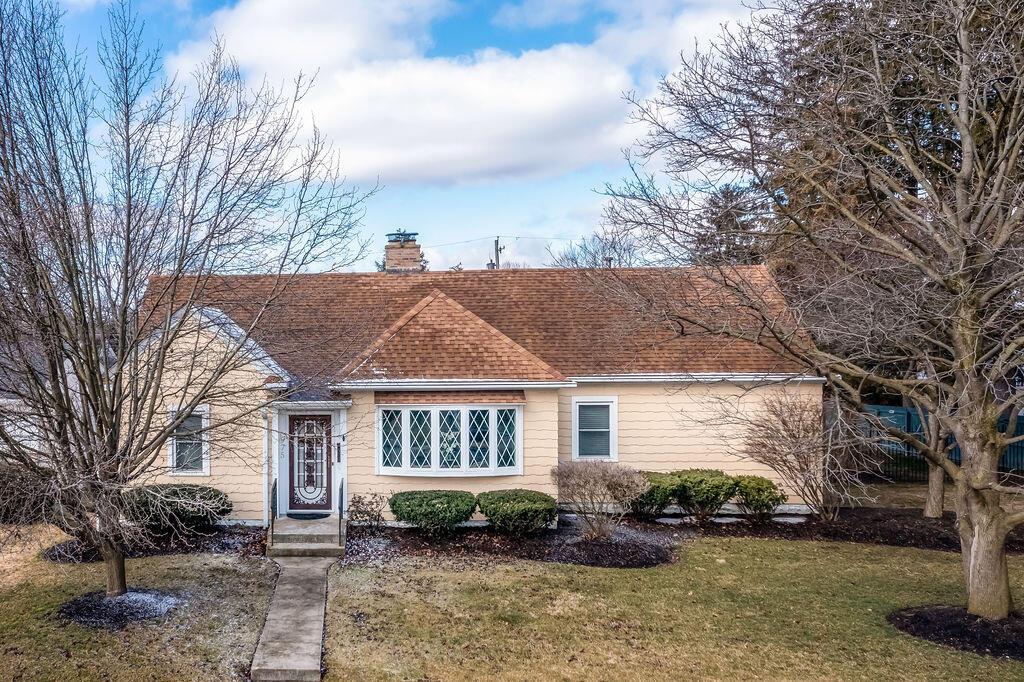 975 Bernhard Road Columbus, OH 43213 - Photo 28 of 46 975BernhardRd-Aerial-2