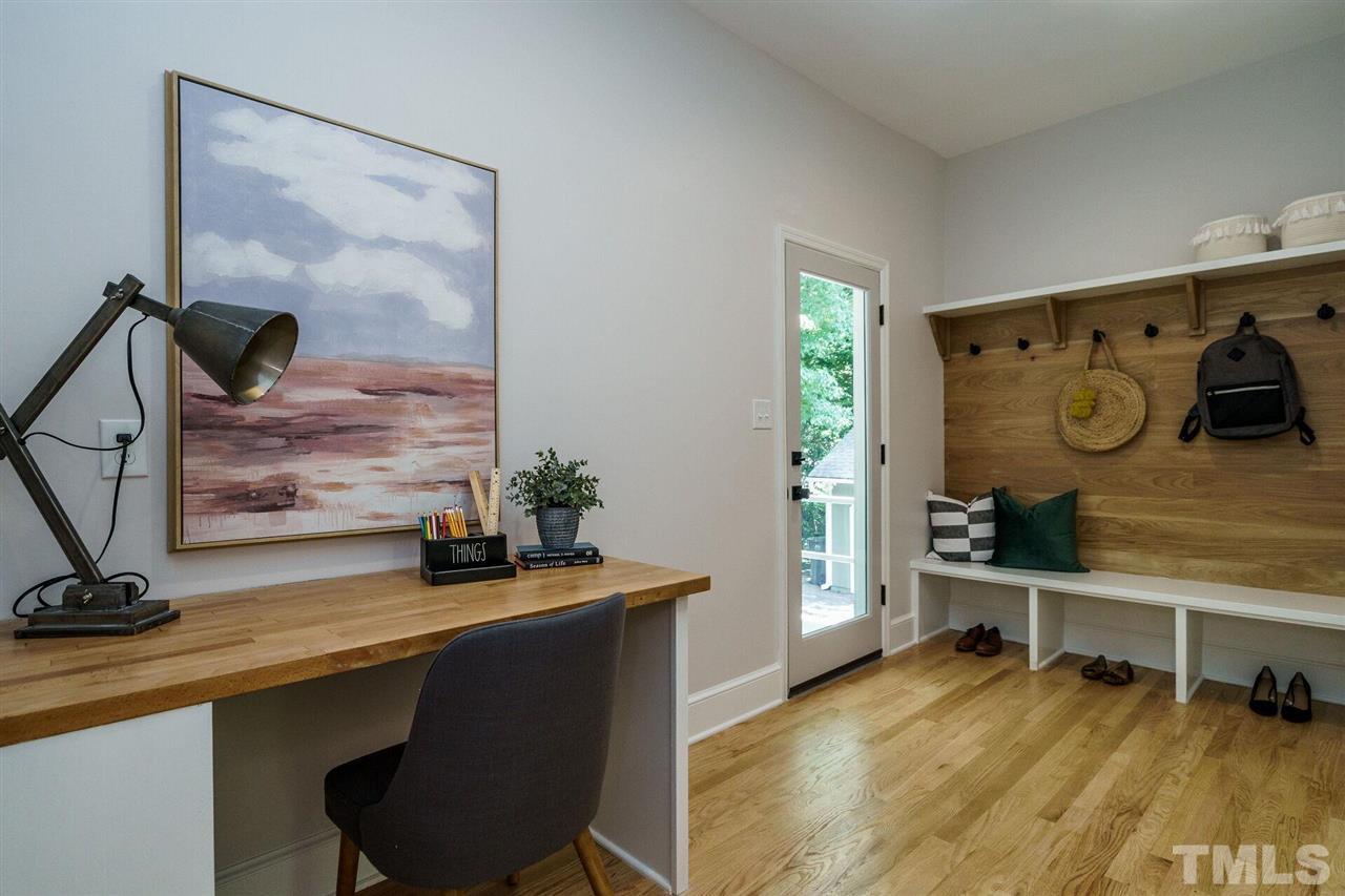 2005 Banbury Road Raleigh, NC 27608 - Photo 14 of 30 Come on in drop off your bags, kick off your shoes. The large Laundry Room is to the right and may be closed off with its Pocket Door.