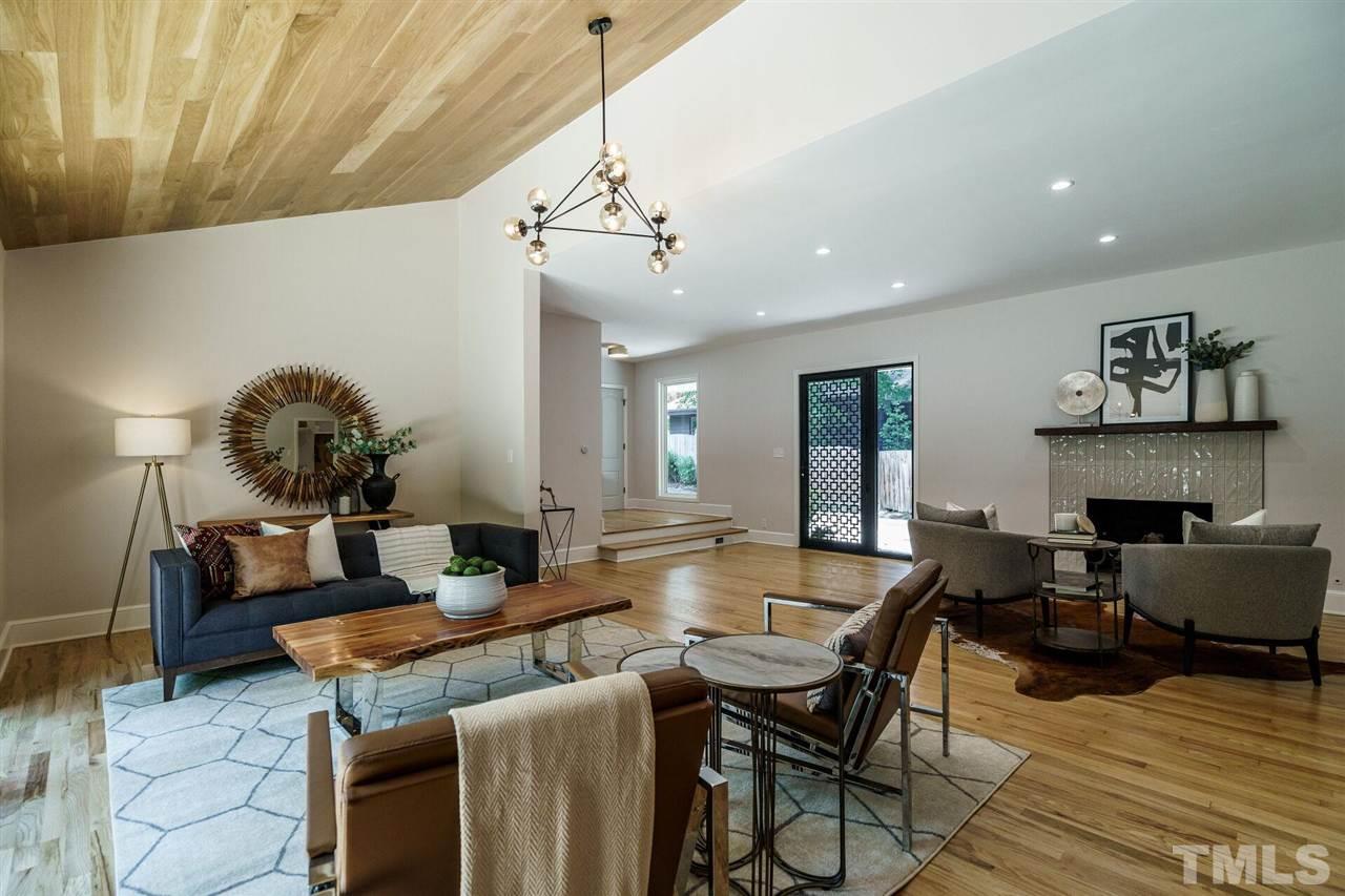 2005 Banbury Road Raleigh, NC 27608 - Photo 4 of 30 Light-Filled Kitchen opens to a casual dining area with Banquette overlooking the private gardens.