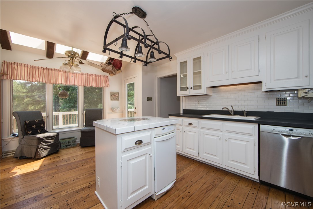 2782 Red Lane Road Powhatan, VA 23139 - Photo 11 of 47 Gallery Image 11