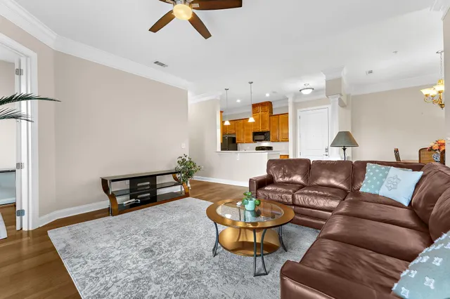 $650,000 | 200 River Landing Drive, Unit 208F, Charleston, SC 29492