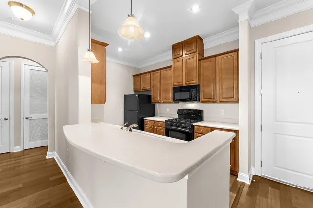 $650,000 | 200 River Landing Drive, Unit 208F, Charleston, SC 29492