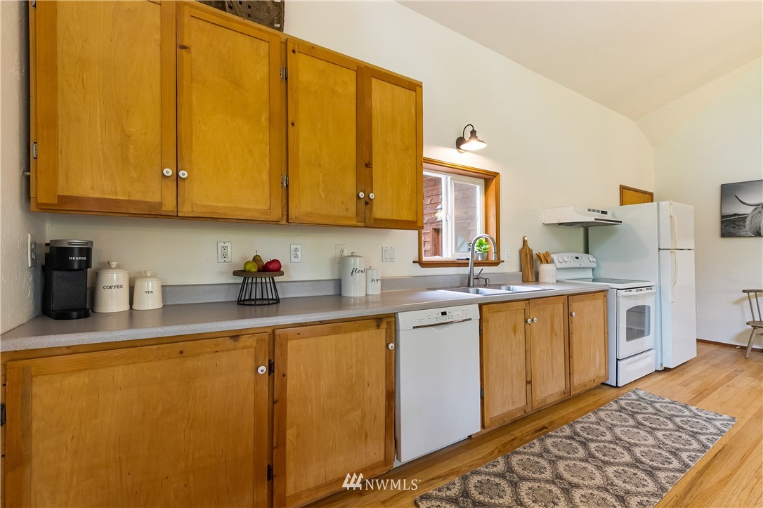 2930 Youngs Road Custer, WA 98240 - Photo 11 of 40