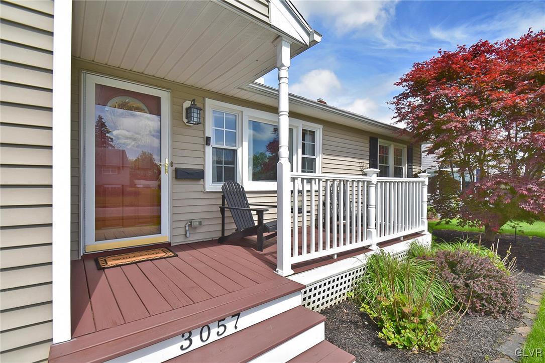 3057 Shakespeare Road Bethlehem, PA 18017 - Photo 3 of 34 Gallery Image 3