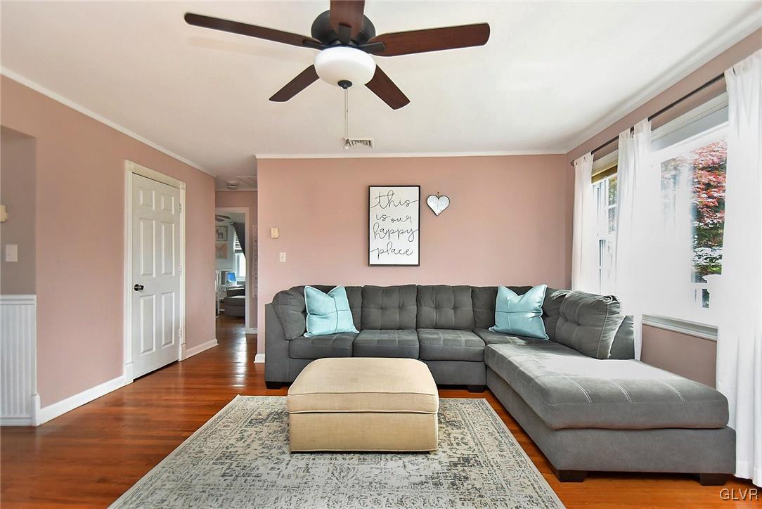 3057 Shakespeare Road Bethlehem, PA 18017 - Photo 8 of 34 Gallery Image 8