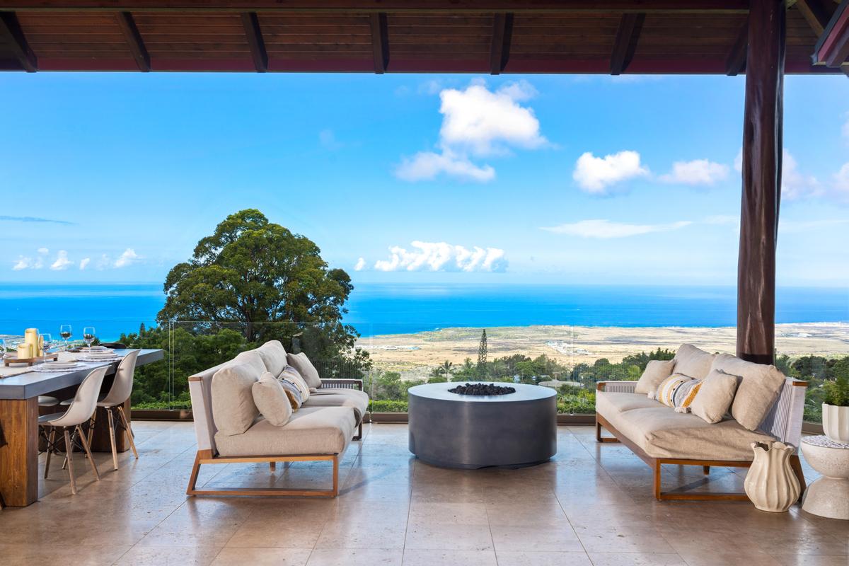 73-4695 Pilialoha Road Kailua-Kona, HI 96740 - Photo 2 of 30 a view of a terrace with furniture and a potted plant