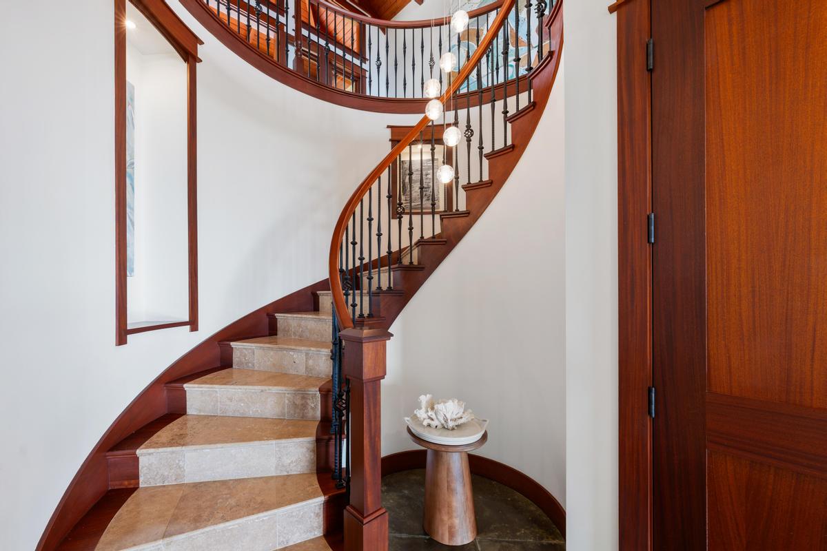 73-4695 Pilialoha Road Kailua-Kona, HI 96740 - Photo 23 of 30 a view of entryway