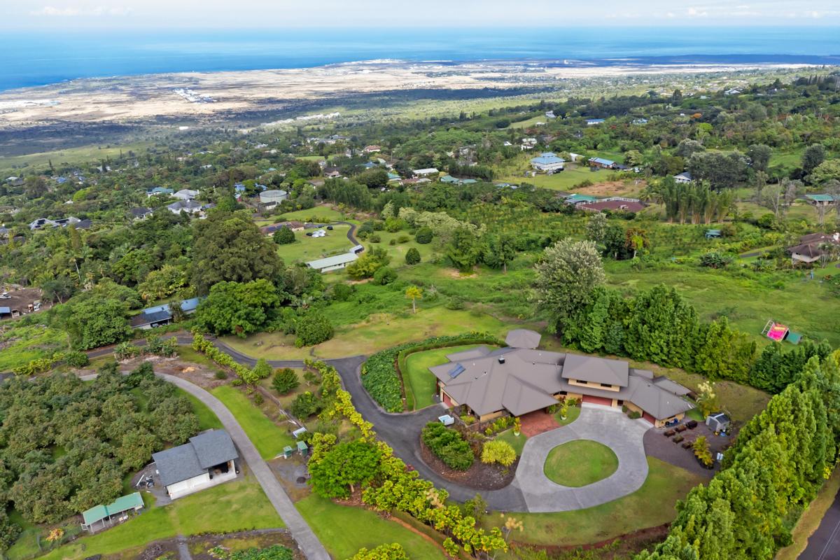 73-4695 Pilialoha Road Kailua-Kona, HI 96740 - Photo 4 of 30 an aerial view of residential house with outdoor space