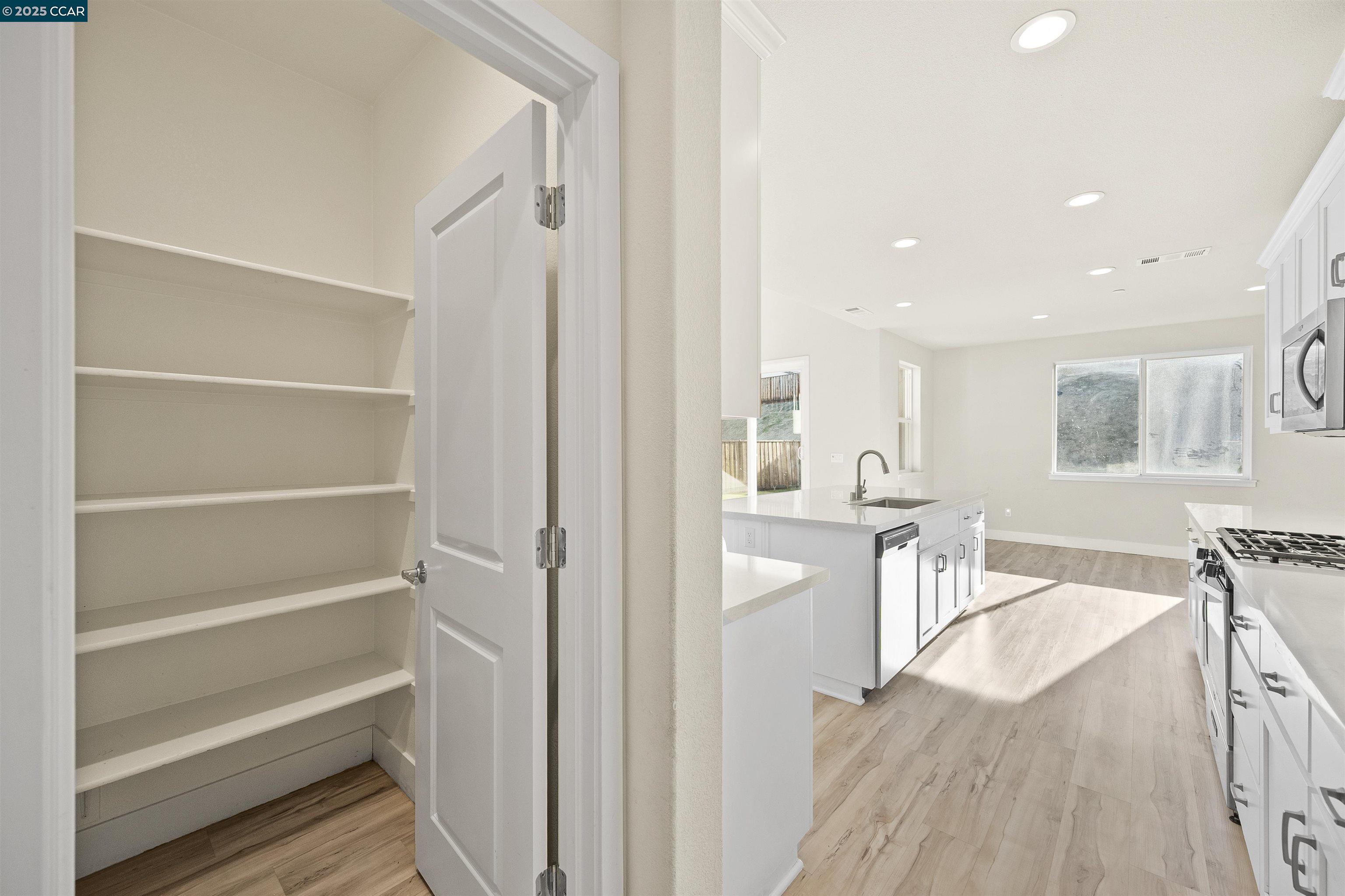 5541 Promontory Way Antioch, CA 94531 - Photo 41 of 59