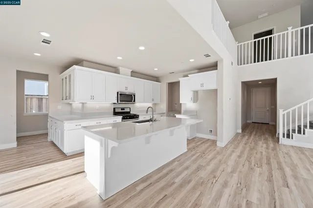 $815,000 | 5541 Promontory Way, Antioch, CA 94531