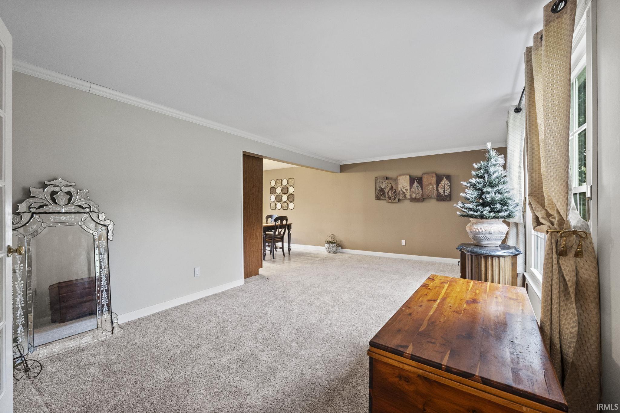6537 Goodrich Road Fort Wayne, IN 46804 - Photo 5 of 36