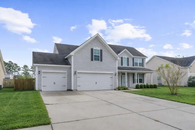 $395,000 | 2206 Pimlico Drive, Ridgeville, SC 29472