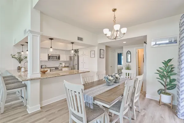 $499,000 | 73 April Point Drive South, Montgomery, TX 77356