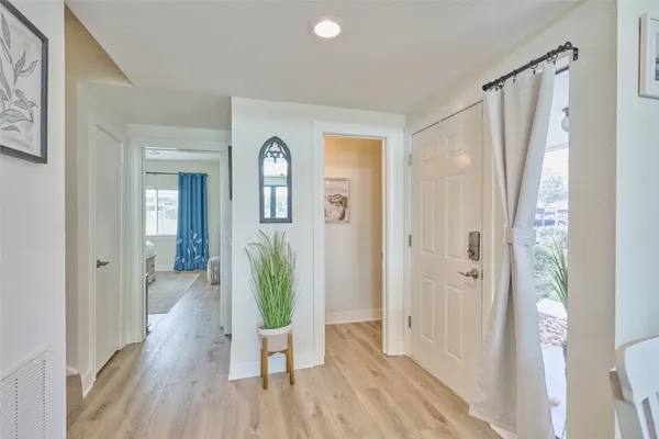 $499,000 | 73 April Point Drive South, Montgomery, TX 77356