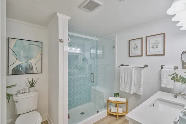 $499,000 | 73 April Point Drive South, Montgomery, TX 77356