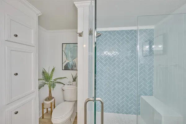 $499,000 | 73 April Point Drive South, Montgomery, TX 77356