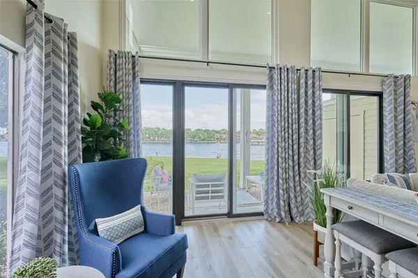 $499,000 | 73 April Point Drive South, Montgomery, TX 77356