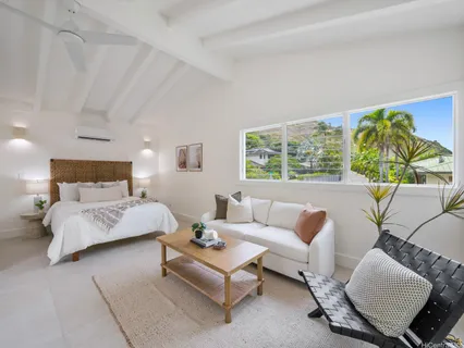 $4,300,000 | 223 Lanipo Drive, Kailua, HI 96734