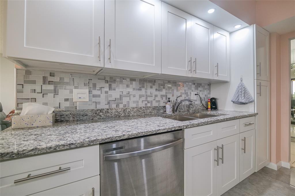 7300 Radice Court, Unit 404 Lauderhill, FL 33319 - Photo 14 of 85