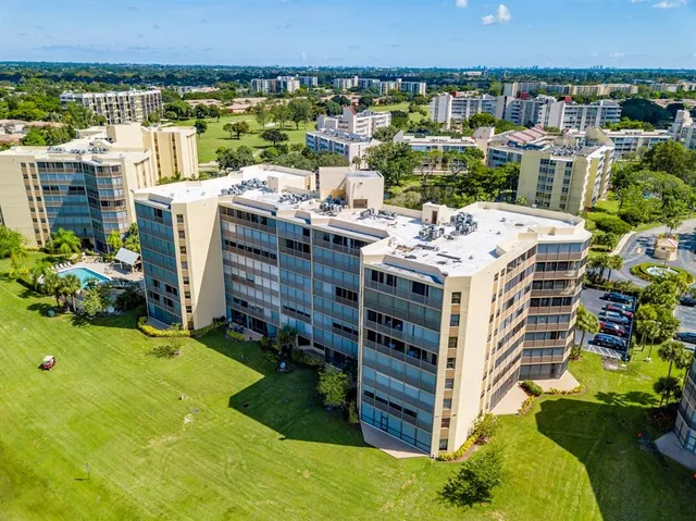 $175,000 | 7300 Radice Court, Unit 404, Lauderhill, FL 33319