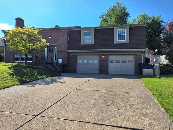 $349,900 | 2130 Lebanon Drive, McKeesport, PA 15135