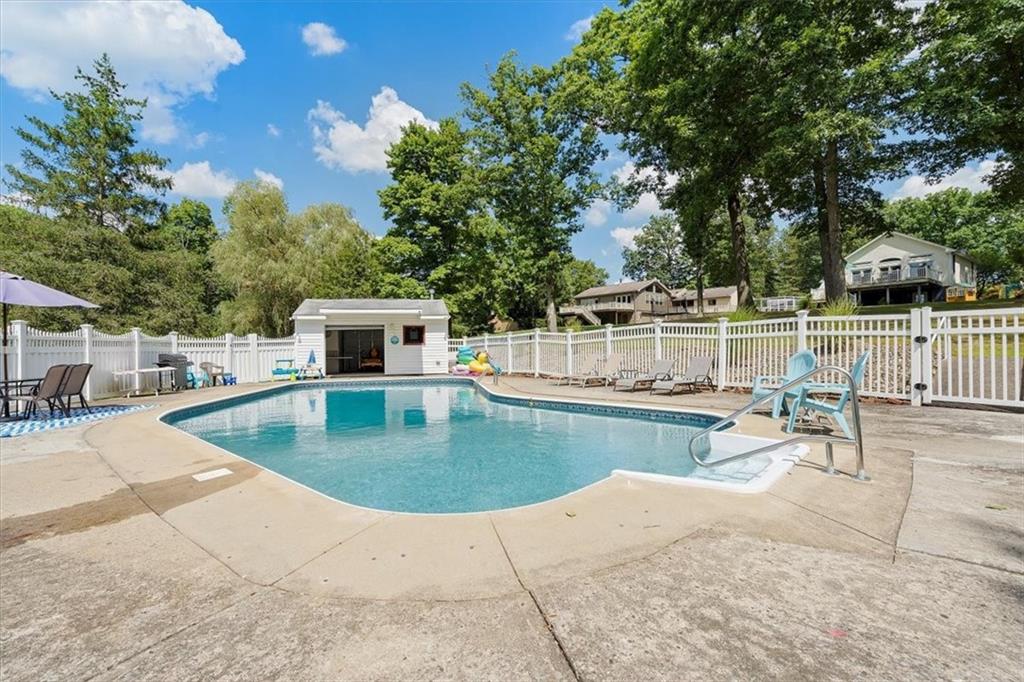 5409 Hamilton Road Gibsonia, PA 15044 - Photo 22 of 25 Gallery Image 22