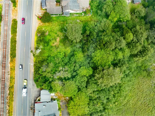 $199,900 | 1820 Highway 101, Rockaway Beach, OR 97136