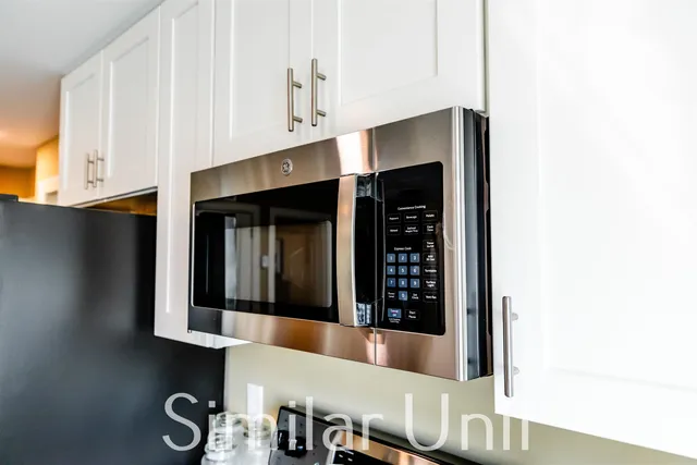 $2,730 | 32 Siesta Lane, Unit 32SL, Laconia, NH 03246