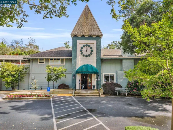 $320,000 | 2333 Pine Knoll Drive, Unit 14, Walnut Creek, CA 94595