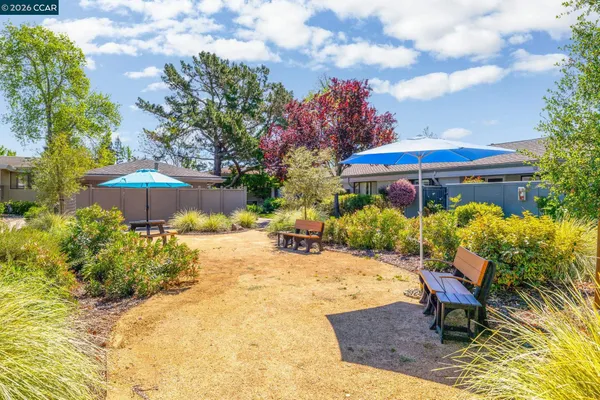 $320,000 | 2333 Pine Knoll Drive, Unit 14, Walnut Creek, CA 94595