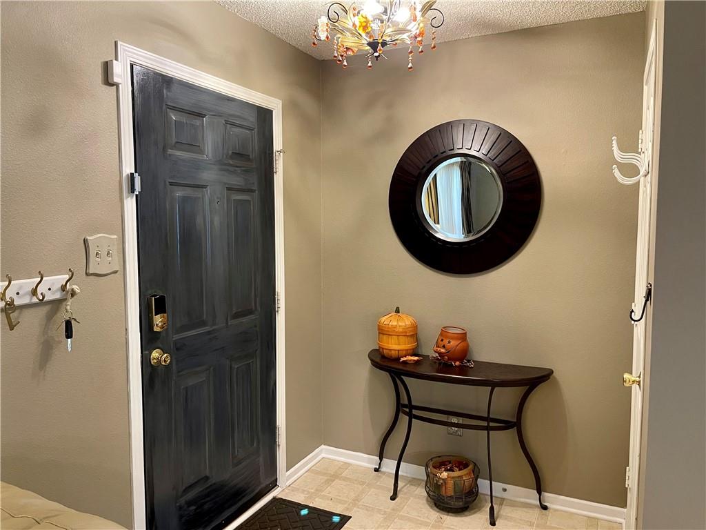 9894 Blue Ridge Way Indianapolis, IN 46234 - Photo 2 of 31 Gallery Image 2